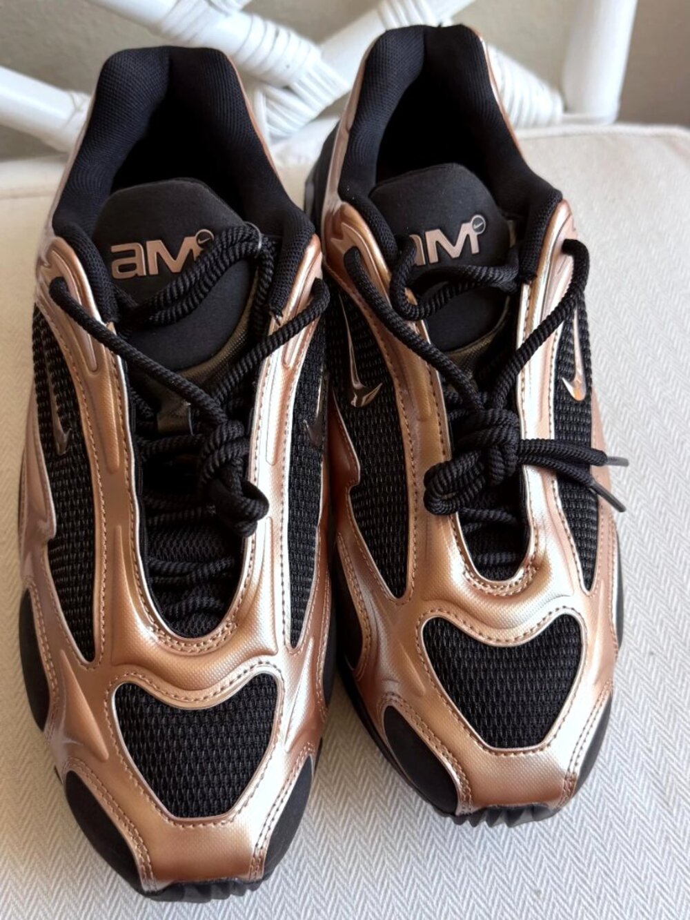 Nike Air Max Muse Women's Sneakers Rose Gold Metallic Black Size 10 New - Picture 14 of 14